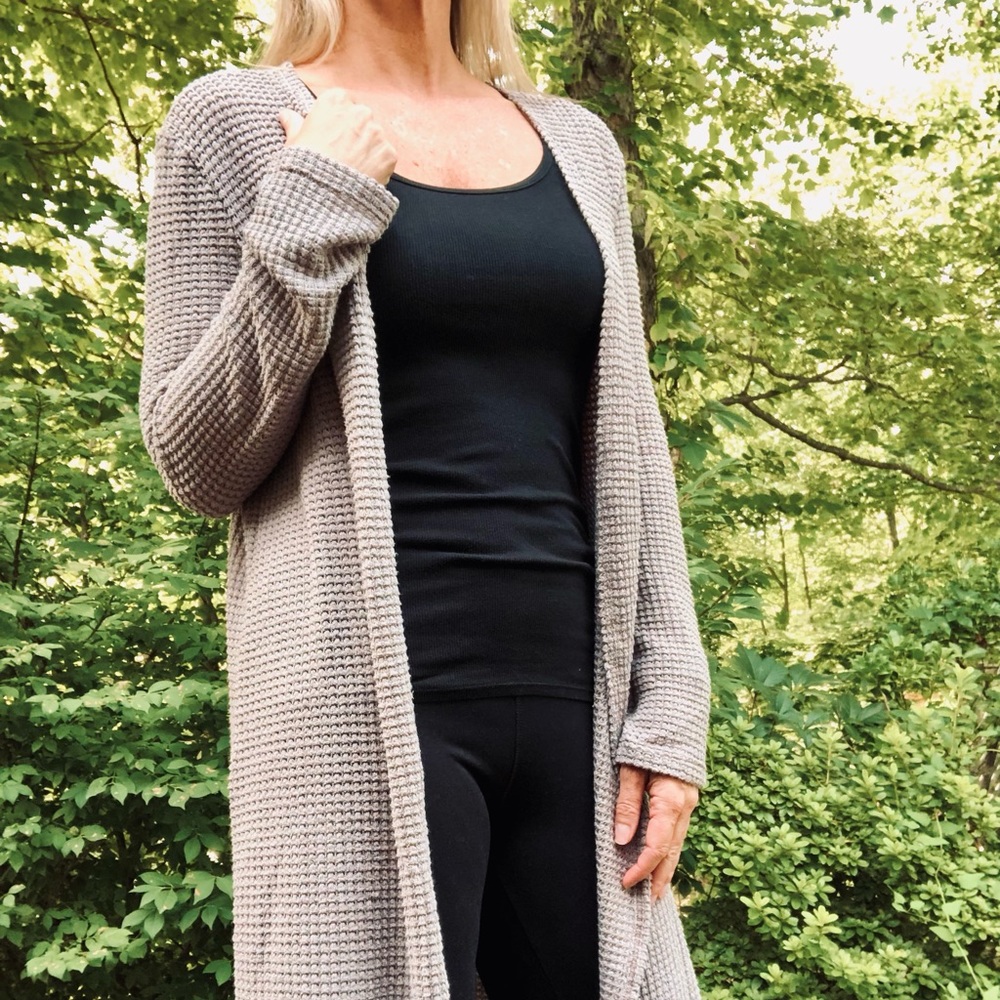 CLEARANCE! NWT! Mocha Chip Waffle Cardigan - Picture 4 of 5
